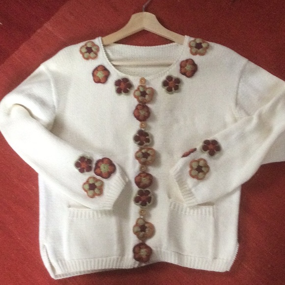 Hand knitted and embellished sweater. - Picture 3 of 5